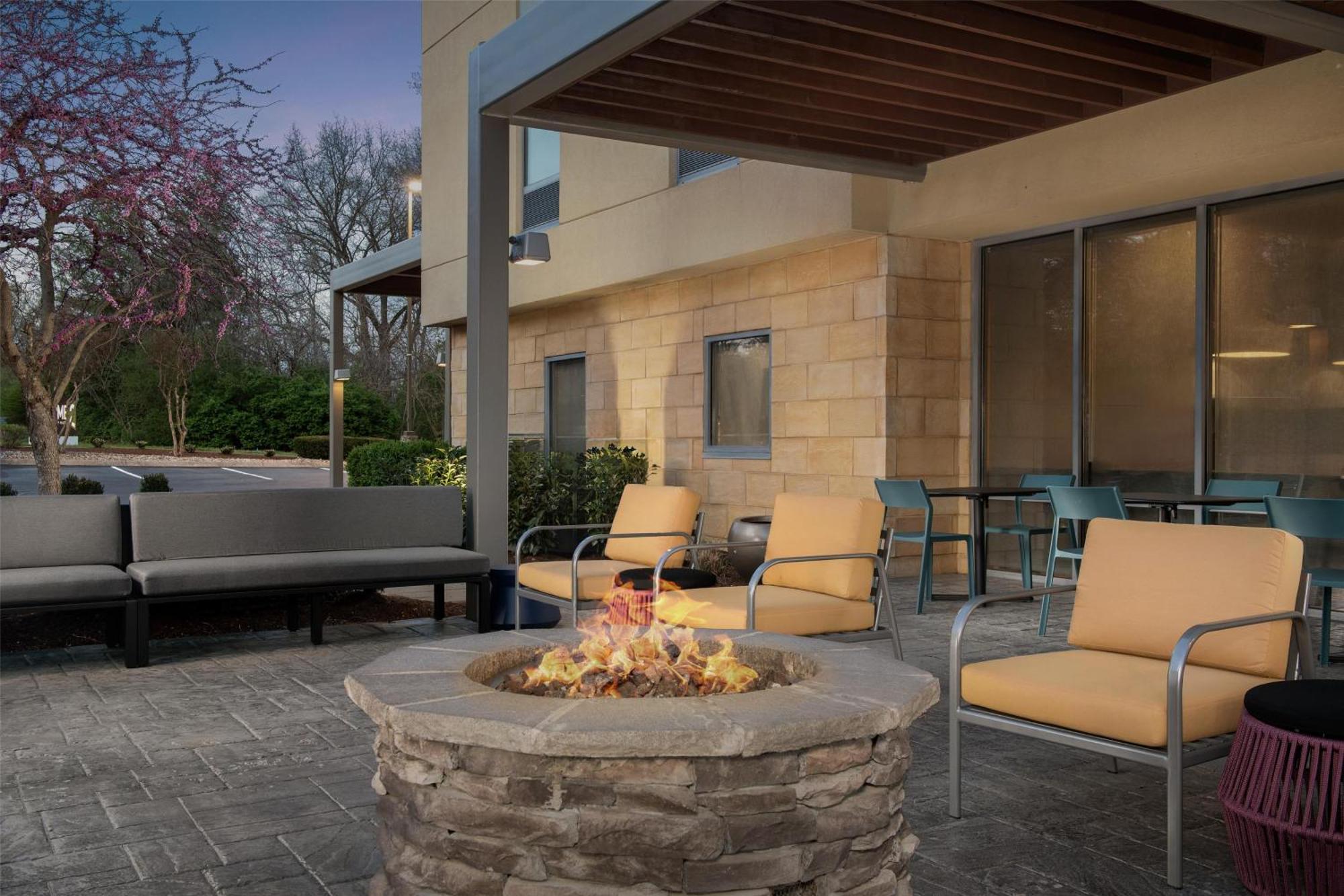 Home2 Suites Nashville Airport Exteriör bild